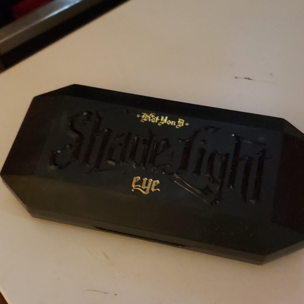 Kat von d eye shadow